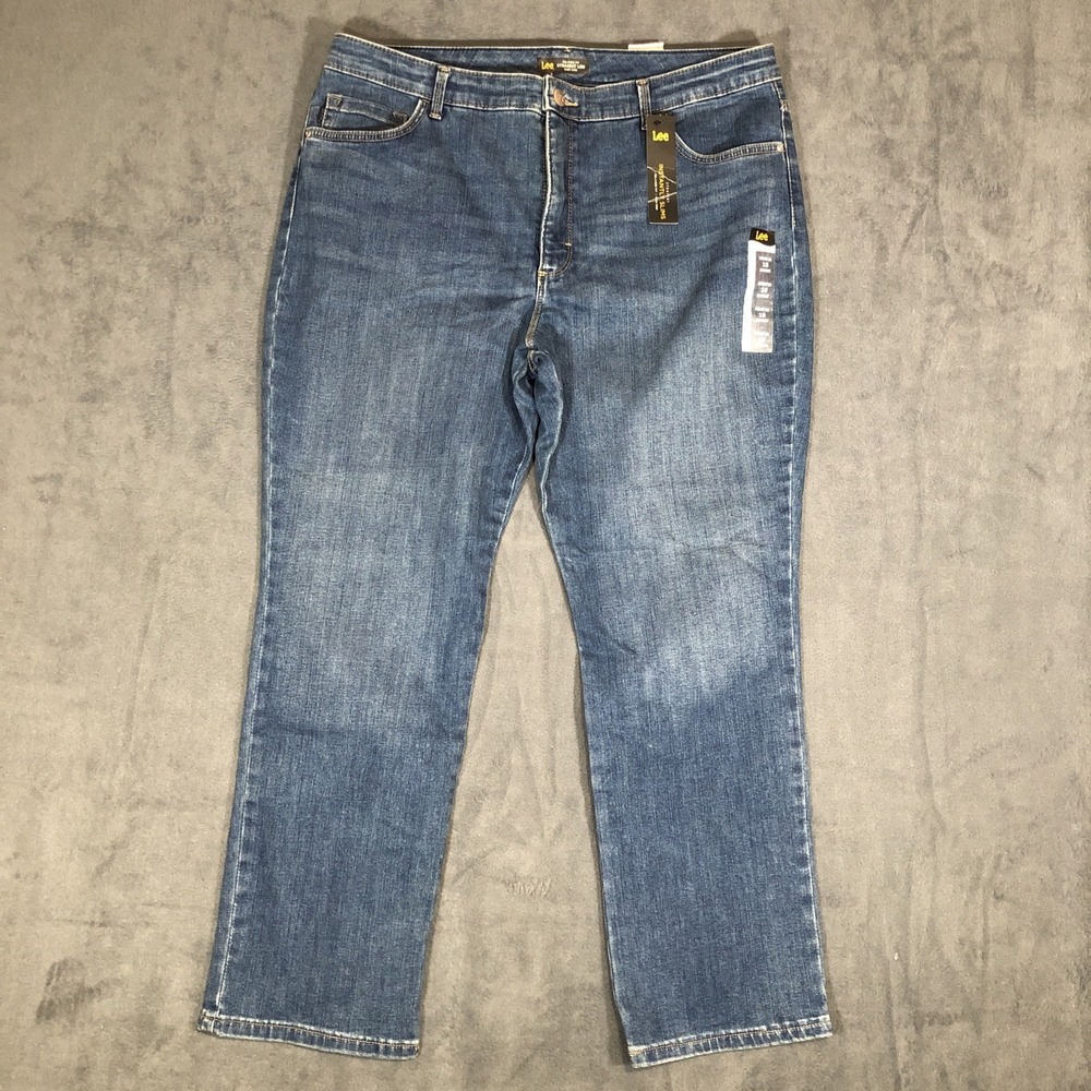 Women's Lee High Rise Straight Relaxed Fit Stretch Slimming Jeans 18 Short NWT